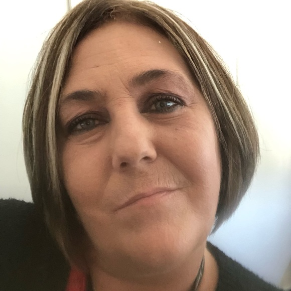 Meet your Posher, Rachel - Picture 2 of 2